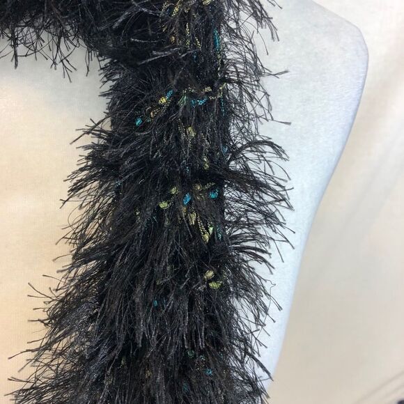‎Hand made Black Feather Inspired Scarf - Picture 4 of 8